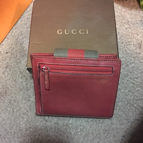 Authentic Gucci wallet. - Picture 4 of 5